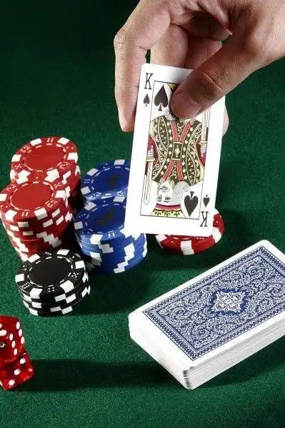 Bangladesh users browsing 399bed gaming and sports sections on mobile